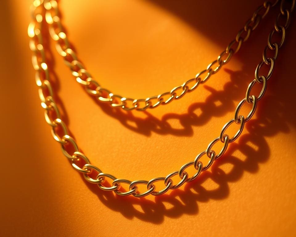 Wat maakt een Amberz dubbele ketting goud uniek?
